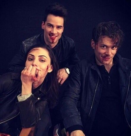 Phoebe Tonkin, Andrew Lees, and Joseph Morgan The Originals Cast Photoshoot, The Originals Pictures, The Originals Cast Pictures, Tvdu Cast Pics, The Vampire Diaries And The Originals, The Originals Cast Funny, The Originals Poster, The Originals Aesthetic, Andrew Lees