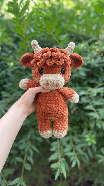 Crochet Highlander Cow, Crochet Highland Cow Blanket, Crochet Highland Cow Free Pattern, Nana Crafts, Highland Cow Crochet Pattern, Crochet Highland Cow, Highland Cow Crochet, Crocheting Ideas, Highland Cows