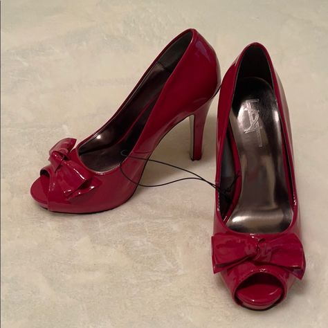 New In Box Shiny Red Peep Toe Heels W/ Bows! Color Is Best Represented In Pic 4. Forgot I Had These And Now They Don’t Fit. Listing As Nwt Because They’re Nib. Modest Goth, 2000s Heels, Dreamy Heels, Red Mary Jane Heels, Red Bow Heels, Pink Stiletto Heels, Outfits Jewelry, Black Chunky Heels, Ankle Strap High Heels