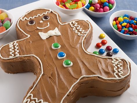 Gingerbread Man Cake Duncan Hines Recipes, Gingerbread Man Cake, Milk Chocolate Frosting, Gingerbread Party, Man Cake, Spice Cake Mix, Gingerbread Recipe, Gingerbread Cake, Cakes For Men