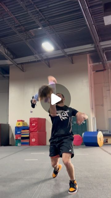 Sawyer on Instagram: "O.M.G! 🤯 what just happened?! #dauntlessathletics #tumbling #cheer #cheerleading #fyp #partnerstunting #stunting #amazing" Stunt Video, Tumbling Cheer, Tumbling, Cheerleading, Cool Gifs, Funny Animals, Funny, Animals, On Instagram