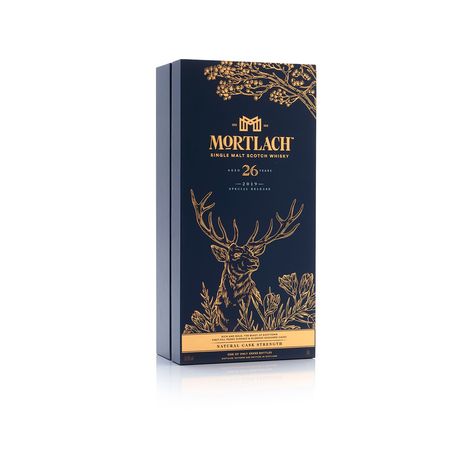 Mortlach 26-Year-Old on Packaging of the World - Creative Package Design Gallery Luxury Tea Packaging, Gold Packaging, Packaging Manufacturers, Cosmetic Design, Antique Perfume, Premium Packaging, Tea Packaging, Luxury Packaging, Creative Packaging Design