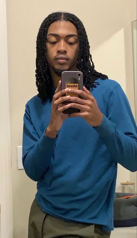 Marley Twists Men, Men Passion Twists, Long Twists Men, Passion Twists Men, Jumbo Twists Men, Long Twists Black Men Hair, Men Long Braids, Black Male Hairstyles Twists, Long Mini Twists