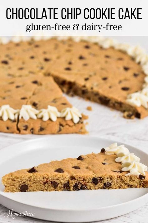 Chocolate Chip Cookie Pizza, Dairy Free Chocolate Chip Cookies, Cookies Sans Gluten, Gluten Free Dairy Free Dessert, Dairy Free Cookies, Easy Gluten Free Desserts, Dairy Free Chocolate Chips, Chocolate Chip Cookie Cake, Cookie Pizza