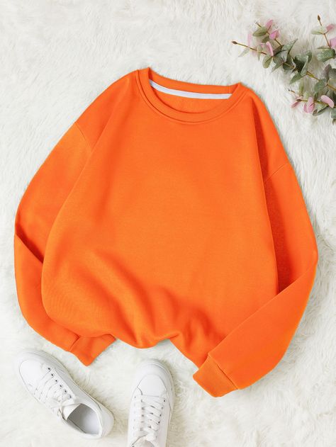 Orange Clothes, Pull Orange, Orange Outfits, Orange Pullover, Orange Sweatshirt, Orange Tops, Orange Sweater, Orange Outfit, Baby Pink Colour