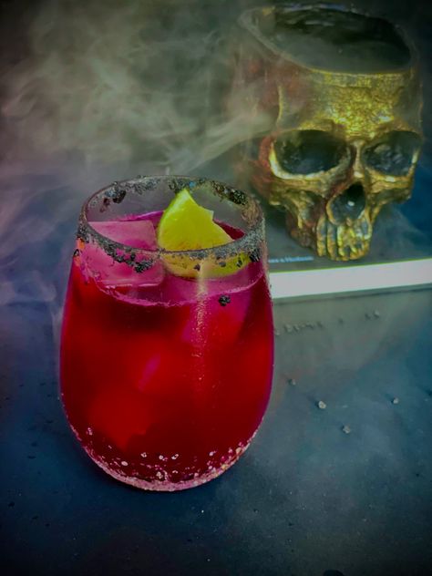 WITCH BLOOD MARGARITA😍Halloween’s coming so you know we needed a spooky cocktail to set the mood - this blood red margarita is a simple pomegranate margarita masquerading as the perfect spooky cocktail for your weekend festivities. Add a black salt rim and a chunk of dry ice to make this extra Halloweeny - perfect for a chill night in but just as easily made in a big batch!Directions:For 1 serving:2 oz lime juice1.5 oz pomegranate or cranberry juice1 oz orange juice2-3 oz 100% agave silver tequ Red Margarita Recipe, Red Halloween Drinks Alcohol, Halloween Margarita Recipe, Blood Witch Aesthetic, Halloween Margaritas, Midnight Margaritas Practical Magic, Red Margarita, Big Batch Cocktails, Aesthetic Cocktails