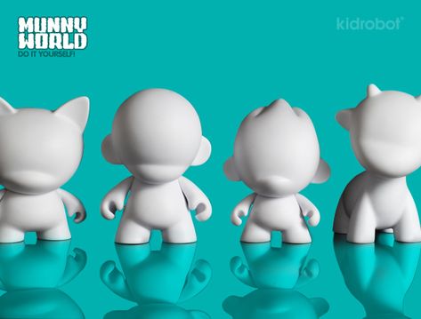 MUNNY and your favorite MUNNYWORLD characters are now 7-inches tall! Modele Impression 3d, Toys Design, Art Toys Design, Vinyl Art Toys, Toy Sculpture, ดินปั้น Polymer Clay, Tanah Liat, Toy Art, Mascot Design