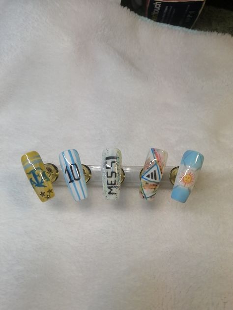 ARGENTINA MESSI NAIL DESIGN Messi Nails Design, Messi Nails, Argentina Nails, Nails Football, Football Nail Designs, Argentina Messi, Football Nails, 2022 World Cup, Nails Only