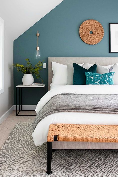 25+ Grey and Teal Bedroom Ideas Room Decorating Ideas Navy Blue Teal And Gray Bedroom, Teal Grey Bedroom Ideas, Neutral And Teal Bedroom, Modern Teal Bedroom, Teal And Navy Bedroom Ideas, Blue Green Accent Wall Bedroom, Teal Bedroom Ideas For Adults, Teal Feature Wall Bedroom, Grey Teal Bedrooms