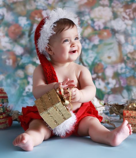 bebes-fotos-natal Toddler Christmas Photos, Baby Nook, Baby Christmas Photography, Cute Pregnancy Pictures, Holidays With Toddlers, Baby Boy Newborn Photography, Baby Christmas Photos, Christmas Portraits, Foto Baby