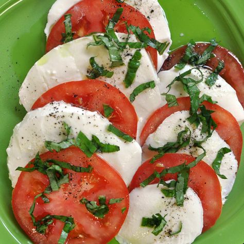 Tomato and Bocconcini Salad | BC Dairy Association Tomato And Bocconcini Salad, Tomato Bocconcini Salad, Bocconcini Recipes, Bocconcini Salad, Tomato Caprese, Summer Eats, Dressing Recipes, Summer Eating, Veggie Side Dishes