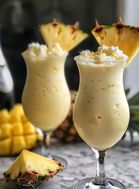 Tasty Recipes - Hands down, when we are in a party mood,... Easy Pina Colada Recipe, Piña Colada Recipe, Pineapple Lemonade Punch, Strawberry Daiquiri Recipe, Frozen Pina Colada, Virgin Pina Colada, Lemonade Punch, Daiquiri Recipe, Pina Colada Recipe