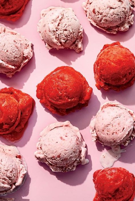 Pure berry flavor shines through in Jon Snyder's simple, egg-free strawberry gelato that uses cornstarch as a thickener. Get the recipe at Food & Wine. Best Ice Cream Maker, Coconut Baking, Gelato Recipe, Strawberry Sorbet, Frozen Dessert Recipe, Fruit Dessert Recipes, Baked Alaska, Mint Ice Cream, Italian Desserts