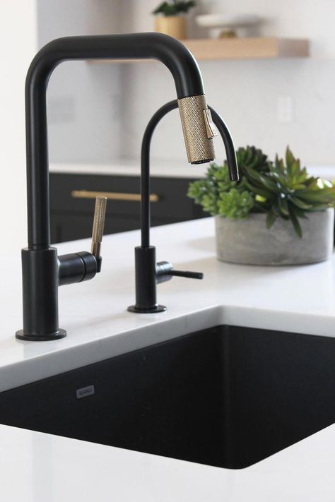 Our New Modern Kitchen: The Big Reveal! - The House of Silver Lining #modernkitchen Black And Brass Kitchen, Industrial Decor Kitchen, White Oak Kitchen, Brass Kitchen Faucet, Brass Kitchen, Classic Kitchen, Oak Kitchen, Big Reveal, Industrial Kitchen