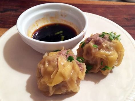 Pork Shumai Recipe, Shumai Dumplings, Pork Shumai, Shumai Recipe, Shrimp Shumai, Chinese Night, Vegan Holiday Cookies, Siu Mai, Custard Cake Recipes