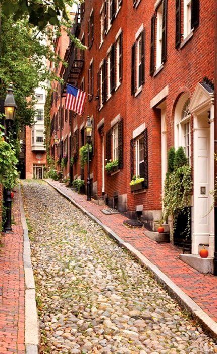 Acorn Street, Boston | Content in a Cottage Beacon Hill Boston, Photo Voyage, Boston Massachusetts, Oh The Places Youll Go, In Boston, Rhode Island, New Hampshire, Belle Photo, Vacation Spots