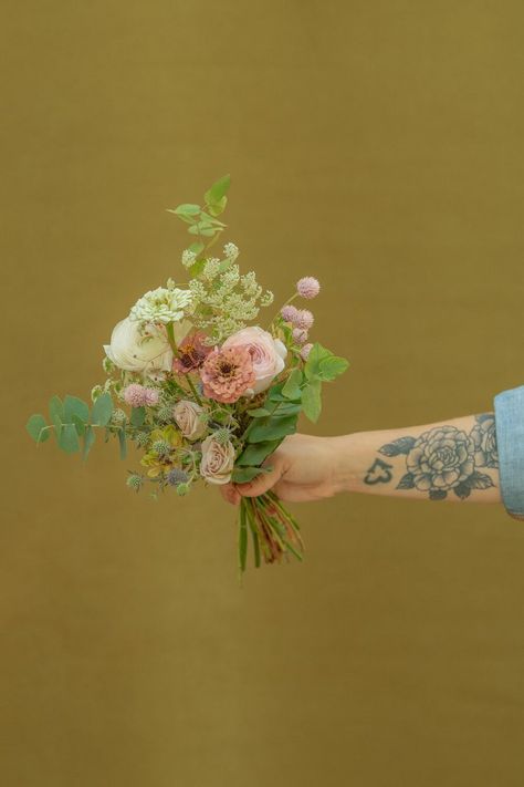 Tiny Bridesmaid Bouquet, Small Wedding Bouquet Simple, Small Bride Bouquets, Simple Wildflower Bouquet, Small Bouquet Ideas, Nosegay Bouquet, Simple Bridesmaid Bouquets, Small Bouquet Of Flowers, Small Bridesmaid Bouquets