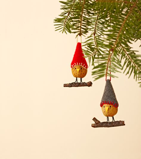 Christmas Crafts Small, Christmas Tree Craft Ornaments, Almond Bird Christmas Ornament, Craft Christmas Tree Decorations, Felt Bird Christmas Ornaments, Make Christmas Tree Decorations, Felt Xmas Ornaments Diy, Simple Diy Christmas Crafts, Crafted Christmas Ornaments