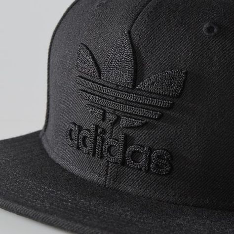 adidas - Chain Snap-Back Cap Adidas Art, Adidas Cap, Dope Hats, Custom Nike Shoes, Custom Nike, Black Snapback, Custom Bike, Adidas Trefoil, Baseball Caps Mens