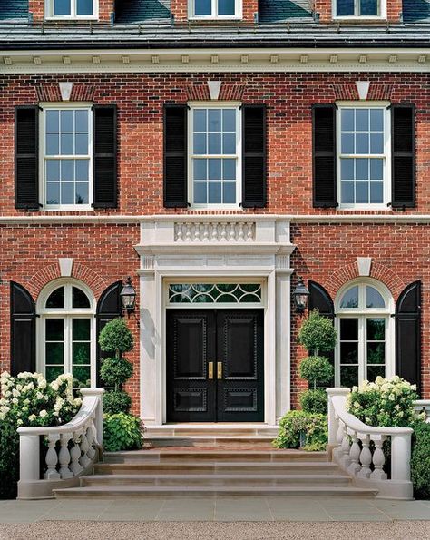 red brick with black shutters-I like the rounded black shutters for the curved windows and the white stone keys above the windows- this would work for our house: Brick House With Black Shutters, House With Black Shutters, Black Shutters, Black Front Doors, Red Brick House, Brick Exterior House, Casas Coloniales, Shutters Exterior, Casa Exterior