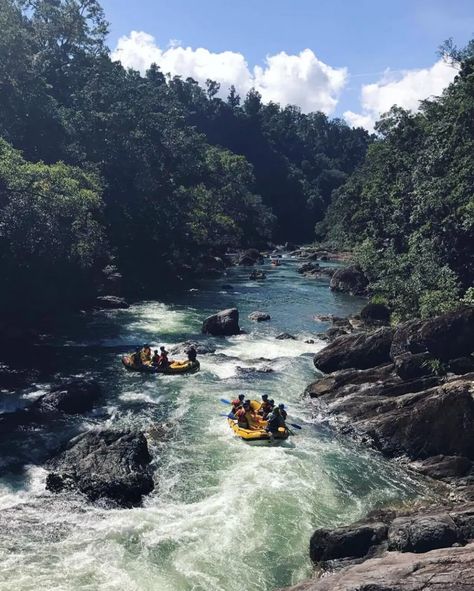 Raft Guide Aesthetic, White Water Rafting Aesthetic, Whitewater Rafting Aesthetic, River Rafting Aesthetic, New Experiences Aesthetic, Rafting Pictures, Cairns Aesthetic, Rafting Aesthetic, Water Rafting