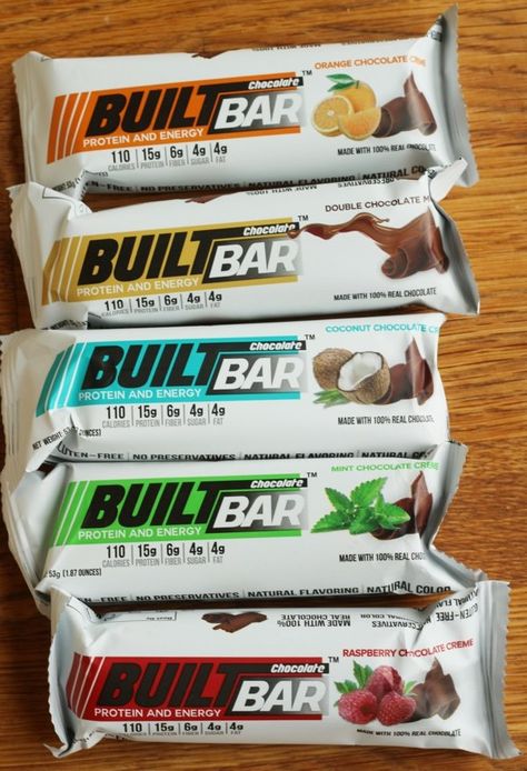 Built Bar Review Built Bars Protein, Nuts Packaging, Best Tasting Protein Bars, Bars Design, Chocolate Calories, Best Protein Bars, Healthy Brands, Keto Products, High Protein Bars