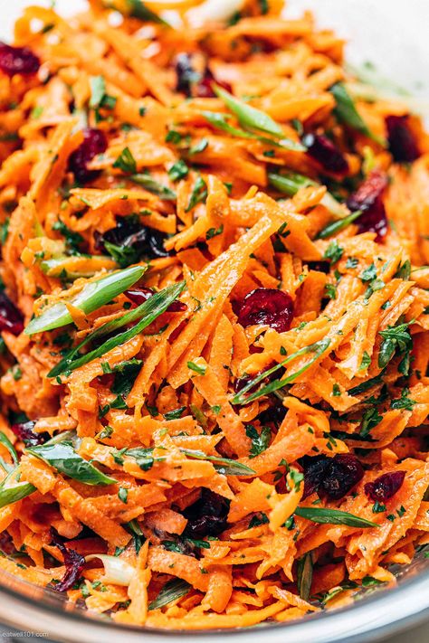 Shredded Carrot Salad Recipe - #carrot #salad #recipe #eatwell101 - This shredded carrot salad makes the perfect addition to a potluck or brunch. - #recipe by #eatwell101® Shredded Vegetable Salad, Raison Carrot Salad, All Salad Recipes, Ways To Use Shredded Carrots, Lettuce Carrot Salad, Peas And Carrots Salad, Carrot Tuna Salad, Mexican Carrot Salad, Carrot Cranberry Salad