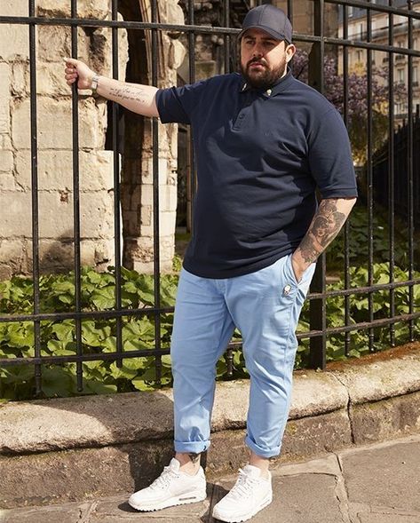 Men’s Plus Size Summer Fashion, Plus Size Men Style, Outfits For Heavy Men, Look Casual Hombre, Fat Man Fashion, Big Guy Fashion, Fat Guy Outfits, Chubby Guy Outfits, Fat Men Style