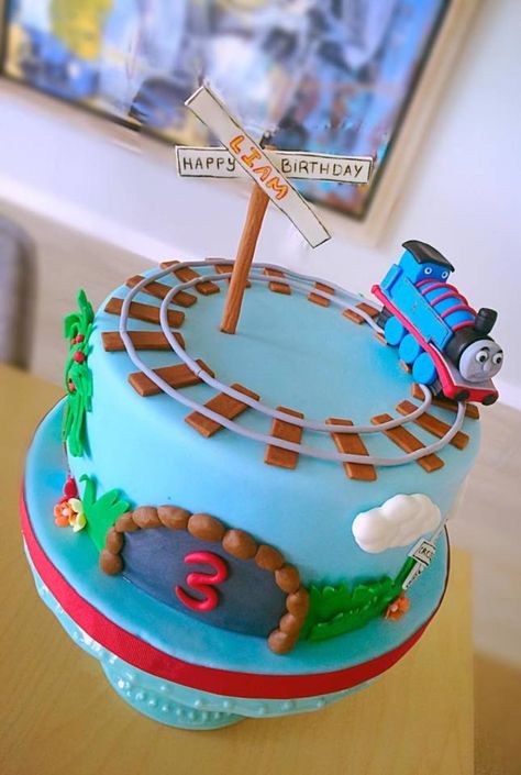 Thomas Tank Engine Cupcakes, Thomas And Train Cake, Train Engine Cake, Thomas Train Birthday Cake Buttercream, Thomas Train Cake Ideas, Birthday Cake Thomas The Train, Thomas Engine Cake, Thomas Tank Engine Birthday Party, Thomas The Tank Engine Cake Buttercream