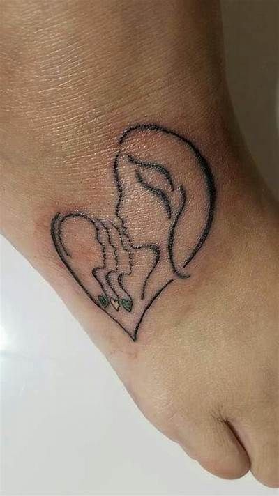 3 kid heart tattoo - Yahoo Search Results Fest Smink, Design Tatuaje, Tattoo For Baby Girl, 10 Tattoo, Mom Tattoo Designs, Ring Finger Tattoos, Tattoos With Kids Names, Mommy Tattoos, Mother Tattoos