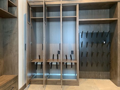 Locker dryers and wall mounted dryers for drying ski boots, gloves, helmets, fly fishing gear and more by dry-x inc. Ski Drying Room, Mudroom Ski Storage, Ski Lockers Mudroom, Ski Boot Storage, Ski Gear Storage, Ski Mudroom, Ski Mud Room, Ski Locker Room, Cabin Mud Room