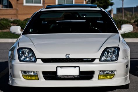 Honda Prelude Tuning, Prelude Honda, Mecha Design, Beach Candy, Jdm Honda, Japanese Sports Cars, Jdm Wallpaper, Honda Civic Hatchback, Toyota Solara