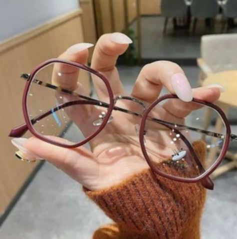 Chasma Frame For Women, Glasses Frames For Girl, Clear Glasses Frames Women, Glasses Women Fashion Eyeglasses, Unique Glasses Frames, Cute Glasses Frames, Classy Glasses, Glasses Frames Trendy, Fancy Glasses