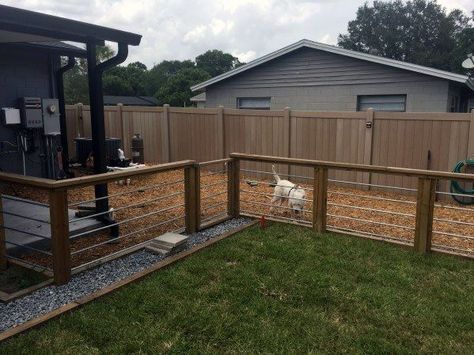 Top 60 Best Dog Fence Ideas - Canine Barrier Designs Dog Spaces Outdoor, Diy Dog Areas In Backyard, Dog Area In Garage, Dog Run Yard, Dog Yard Ideas Backyards, Dog Run Ideas Backyard, Dog Yard Ideas, Dog Run Fence, Dog Run Ideas