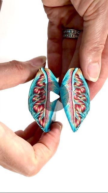 Polymer Clay Feathers Tutorial, Fimo Canes Tutorial, Polymer Clay Earrings Diy Tutorials, Cernit Clay, It Will Be Okay, Polymer Clay Painting, Polymer Clay Cane Tutorial, Homemade Clay, Clay Artist