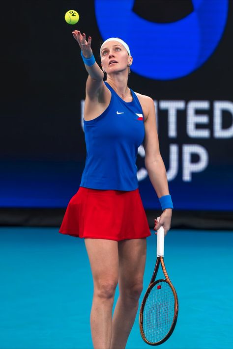 Petra Kvitová (Czech) • 2023 United Cup Kvitova Tennis, Kvitova Petra, Ladies Tennis, Athletic Girls, Human Poses, Sporty Girls, Womens Tennis, Action Poses, Sports Photography