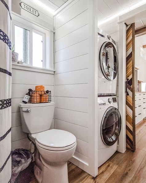 Utility Toilet, Laundry Combo, Laundry Bathroom Combo, Earthy Bathroom, Wohne Im Tiny House, Downstairs Cloakroom, Church Conversions, Granny Flats, Tiny House Interior Design