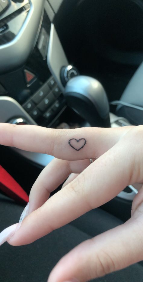 Simple Tattoo Ideas Stick And Poke, Heart Stick And Poke Tattoo Ideas, Cute Stick And Poke Tattoo Ideas, Cute Stink And Pokes, Little Tattoos Stick And Poke, Stick And Poke Heart Tattoo, Stick And Poke Small Tattoos, Stick N Pokes On Hand, Tiny Stomach Tattoos