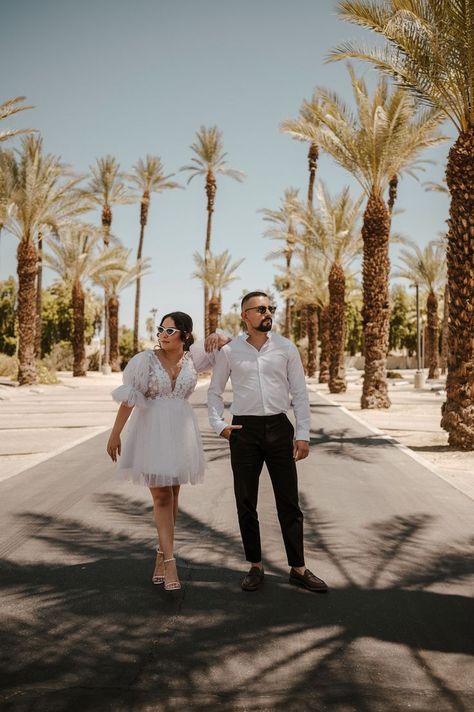 Palm Springs Couples Photoshoot, Palm Springs Couple Photos, Palm Springs Engagement Shoot, Palm Springs Maternity Shoot, Palm Springs Elopement, Palm Springs Engagement Photos, Palm Springs Photoshoot, Spring Engagement Party, Retro Elopement