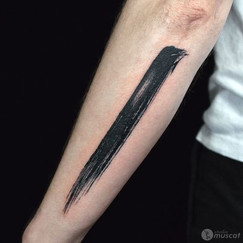 Tree Tricep Tattoo, Japanese Brush Tattoo, Black Paint Tattoo, Abstract Tattoo Arm, Brush Tattoo Design, Brush Strokes Tattoo, Trashpolka Tattoo, Straight Line Tattoo, Tattoo Ideas Males