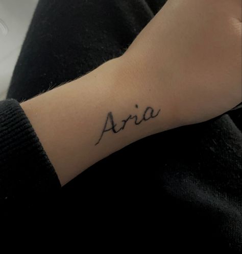 aria tattoo simple name hand aesthetic Aria Name Tattoo, Aria Tattoo Ideas, Aria Tattoo Name, Aria Tattoo, Aria Name, Name Tattoo, Name Tattoos, Elegant Dresses Long, Pretty Wallpapers