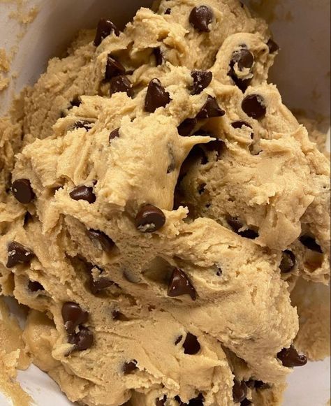 Edible Cookie Dough Aesthetic, Cookie Dough Ice Cream Aesthetic, Choc Chip Cookies Aesthetic, Cookie Dough Aesthetic, Dough Aesthetic, Maldives Food, Drink Vodka, Colour Mood, Sunset Outfit