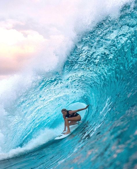 Surfing Aesthetic, Surf Aesthetic, Surf Vibes, Surfing Pictures, Surf Poster, Surfer Dude, Summer Surf, Get Back Up, Surfing Photography