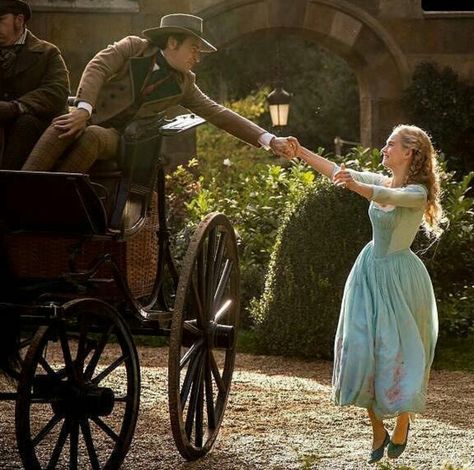 Cinderella Cinderella Live Action, Cinderella 3, Cinderella Aesthetic, Cinderella Movie, Cinderella 2015, Have Courage And Be Kind, Cinderella Dresses, Disney Live Action, Lily James