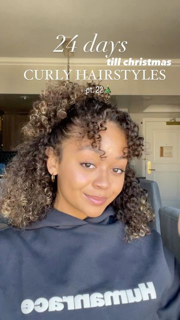 Christmas Natural Hairstyles, Christmas Curly Hairstyles Natural Curls, Cute Curly Hairstyles For Christmas, Curly Christmas Hairstyles, Festive Curly Hairstyles, Holiday Curly Hairstyles, Christmas Curly Hairstyles, Curly Hair Christmas Style, Heaven Marley Hairstyles