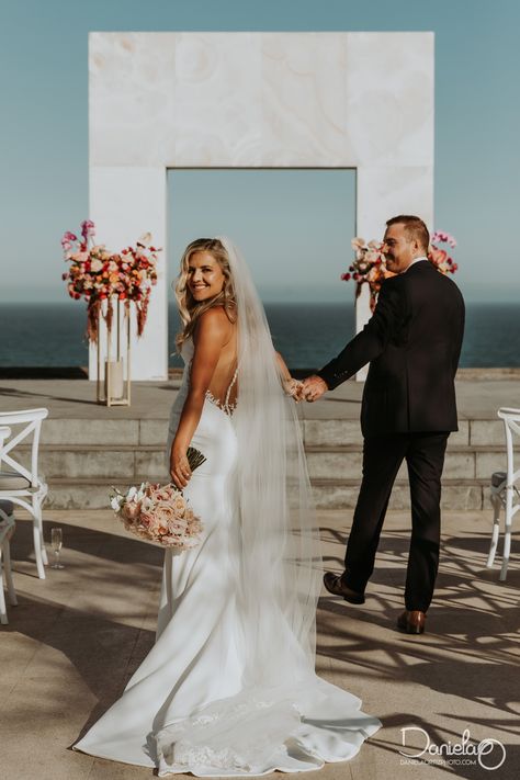 Destination wedding in Cabo San Lucas Mexico. Le Blanc Resort Romantic Mexico Wedding, Cabo Wedding Photography, Cabo Wedding Dress, Cabo Wedding Photos, Cabo Wedding Venues, Wedding Pictures Beach, Cabo Destination Wedding, Cabo San Lucas Wedding, Classic Romantic Wedding