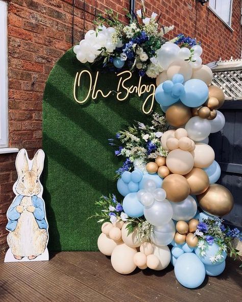 Feather and Fox on Instagram: "Peter Rabbit baby shower backdrop 🥕 . It’s been so lovely to be party of this little family’s little journey starting with the wedding to baby gender reveal and now this garden baby shower. Wishing you all the very best @jade182 @nickallen_ hope little Isaac is ok in this heat x . . #peterrabbittheme #peterrabbitbabyshower #babyshowerbackdrop #babyshowerinspo #newbaby #peterrabbit" Peter Rabbit Balloon Ideas, Peter Rabbit Baby Shower Balloons, Easter Theme Baby Shower Ideas, Peter Rabbit Balloon Arch, Peter Rabbit Backdrop, Peter Rabbit Baby Shower Ideas Decor, Peter Cottontail Baby Shower Ideas, Easter Themed Baby Shower Ideas, Boy Baby Shower Themes Spring