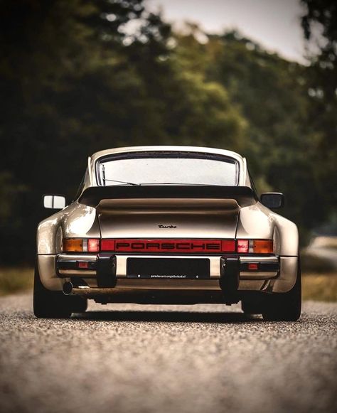 Porsche 930 turbo | Old Gold 76 weapon Old Porsche, Car Shoot, Porsche 930 Turbo, 930 Turbo, Porsche Turbo, Porsche 930, German Art, Beige Aesthetic, Love Car