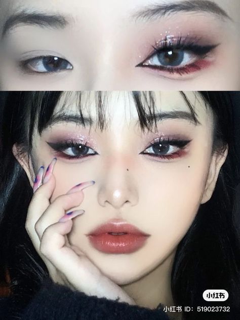 douyin makeup style asian fox eye kawaii baddie makeup tutorial eyelash eyeliner eyeshadow cut crease cute fierce red under eyeliner sharp nails Edgy Asian Makeup, Half Caked Makeup, Edgy Korean Makeup, Anime Inspired Makeup, Makeup Edgy, Make Up Korean, Extreme Make-up, Make Up Mata, Make Up Designs