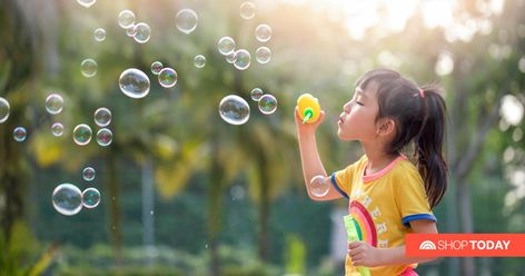 11 best bubble machines for family fun in 2021 - TODAY Bubble Machines, Summer Board, Minute To Win It Games, Easy Magic, Fun Summer Activities, Summer Birthday Party, Kids Fishing, Minute To Win It, Bubble Machine